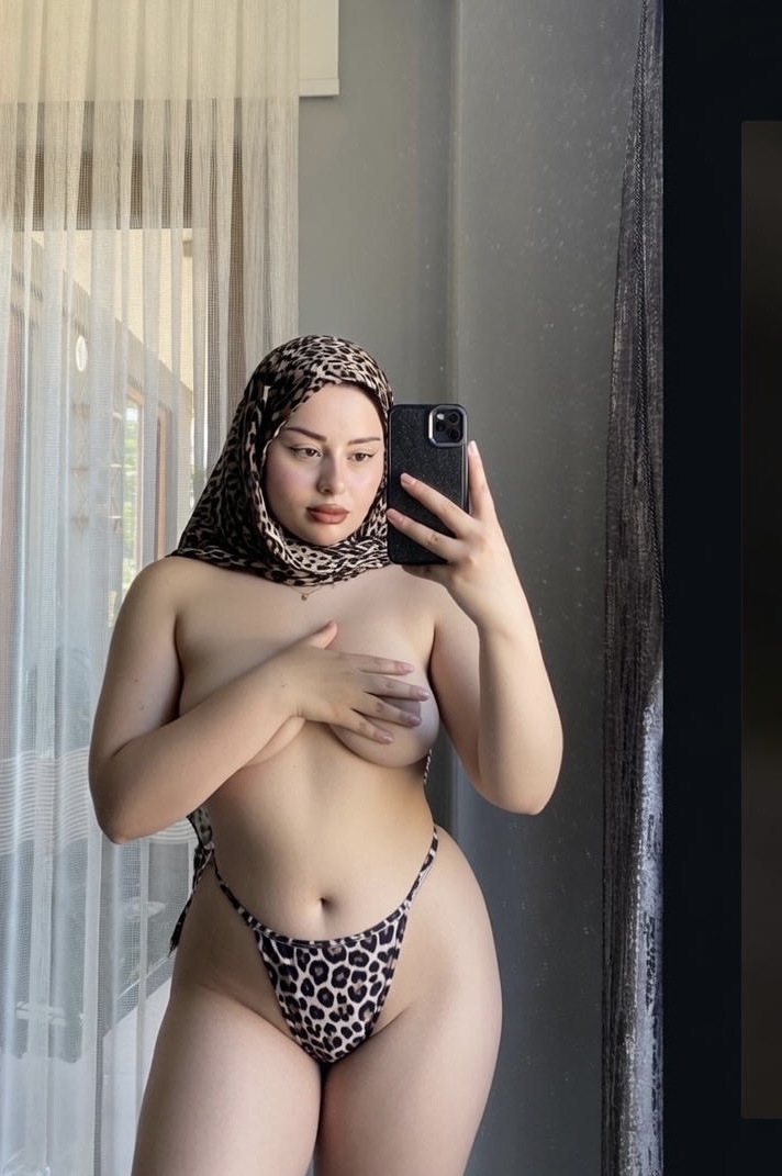 Sazak Efsane Aşk Bayan Escort Şebnem