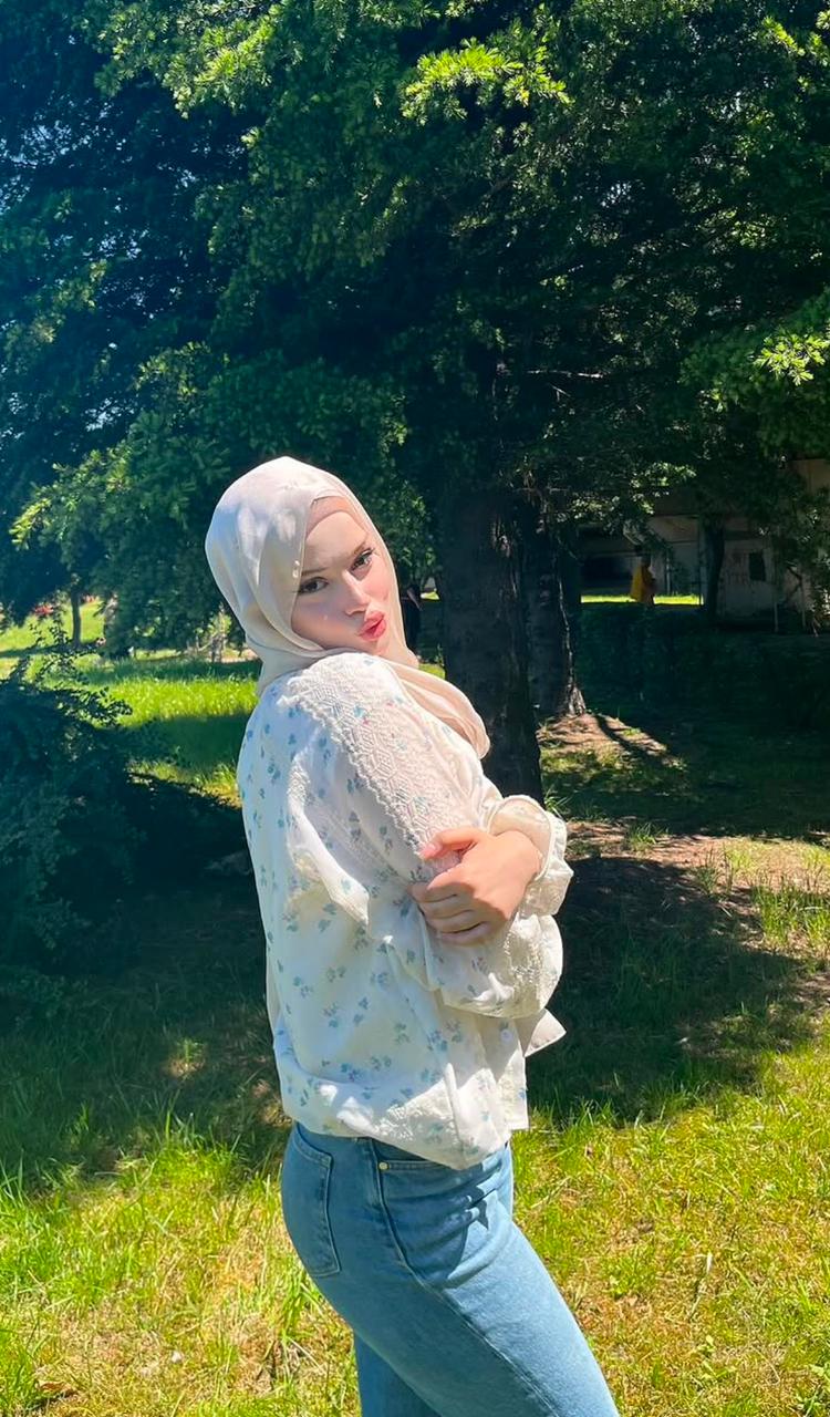 Oğuz Efsanevi Kadın Escort Bayan Melek